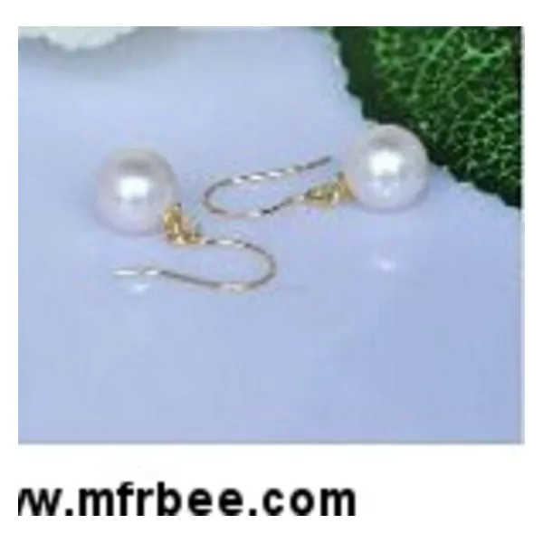 Silver Freshwater Pearl Earring
