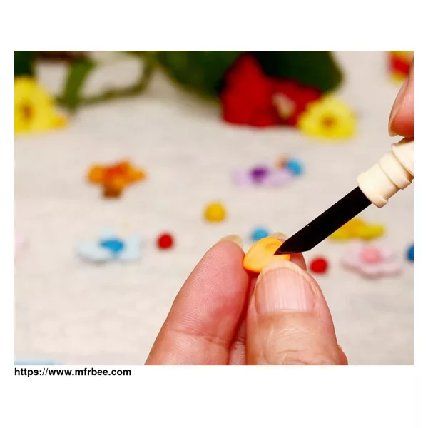 Hot Glue DIY