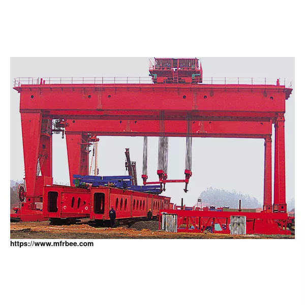 Launching Gantry Crane