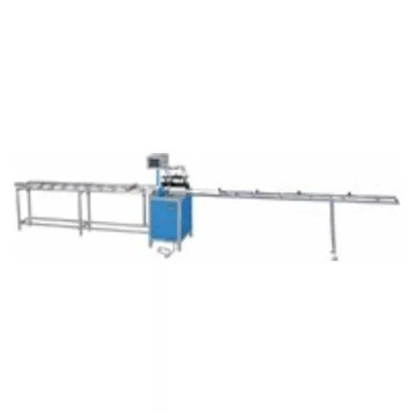 CNC angle automatic positioning saw table