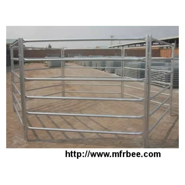 Galvanized horse fence efficiently protect horse