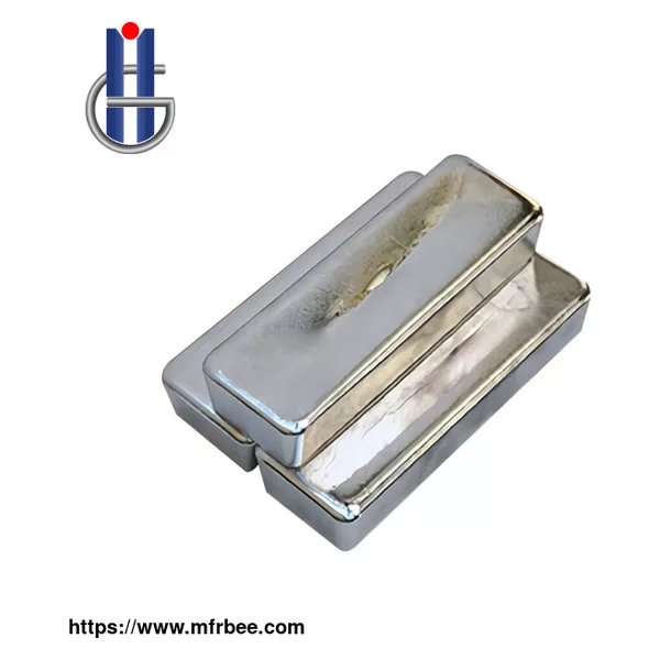Tin Ingots Stock
