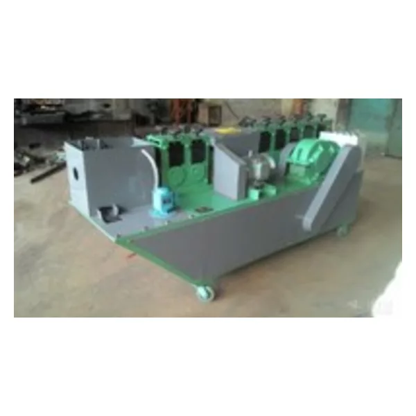 Hyperbolic steel tube straightening machine