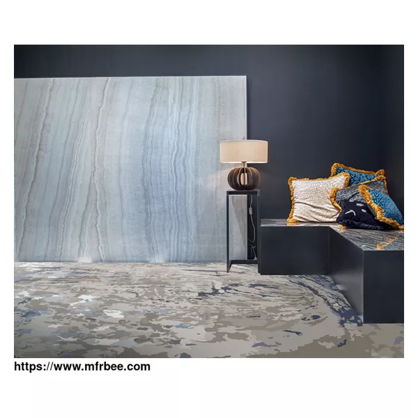 Gray Loop Contemporary Banquet Carpet