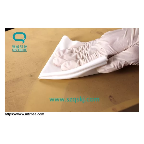 Cleanroom wiper