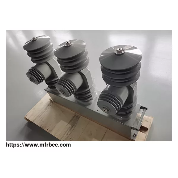 24KV Recloser Vacuum Circuit Breaker