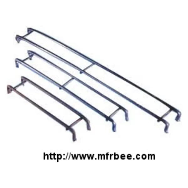 Trench Mesh Spacer for Rigid Cage Reinforcement