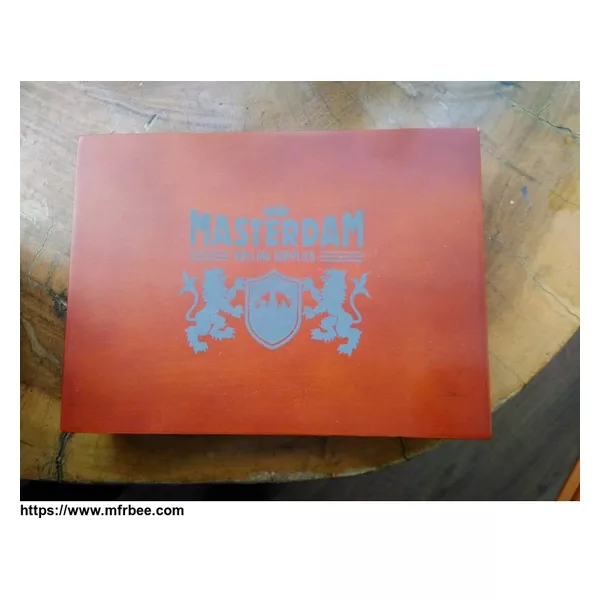 Good quality handmade engraving and antique wooden cigar boxes