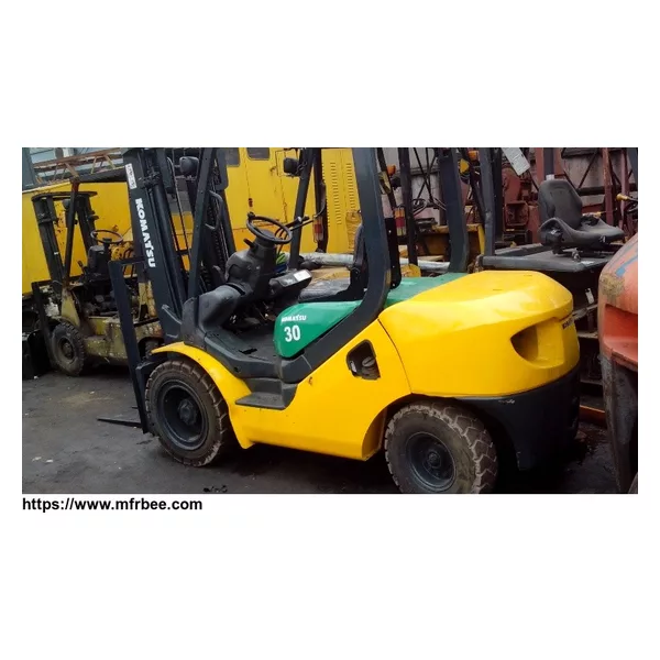 used komatsu 3t FD30 FORKLIFT