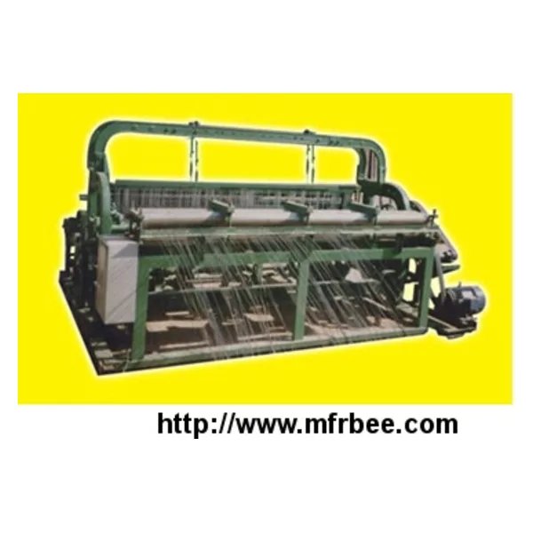 Crimped wire mesh machine